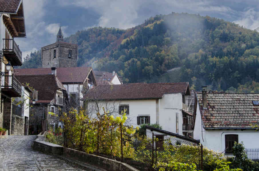 Comunidad Foral de Navarra 005 - Isaba.jpg